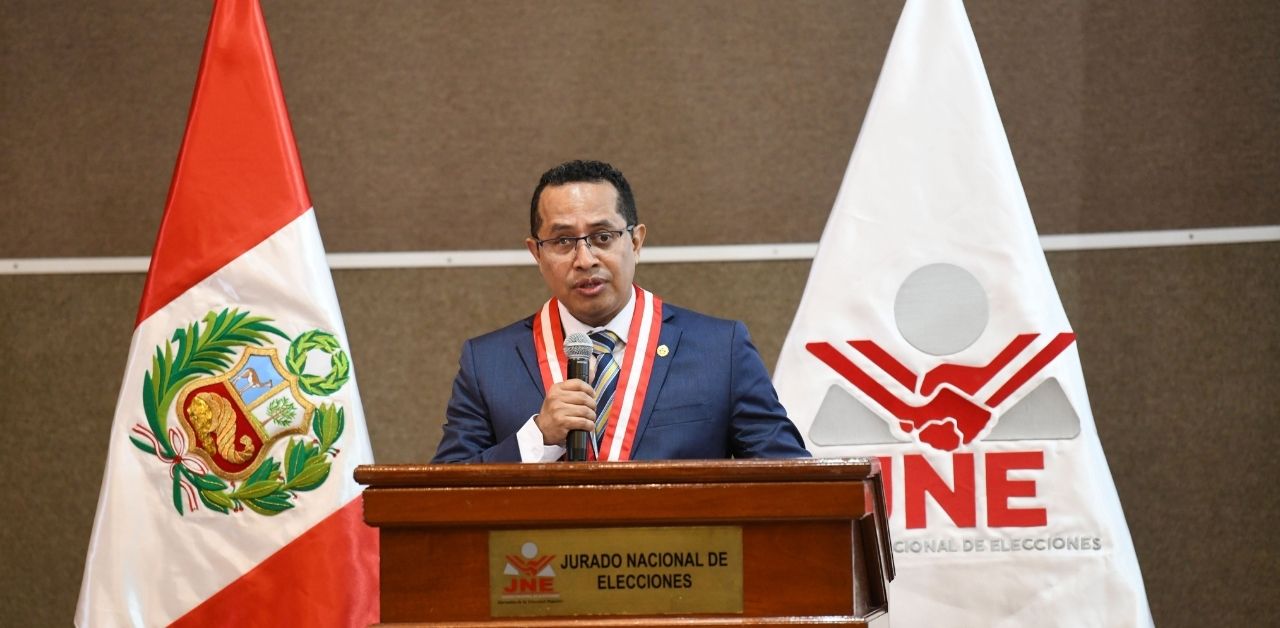 Debate municipal 2026: presidente del JNE ratifica que alcaldes en funciones sí pueden postular como primer regidor