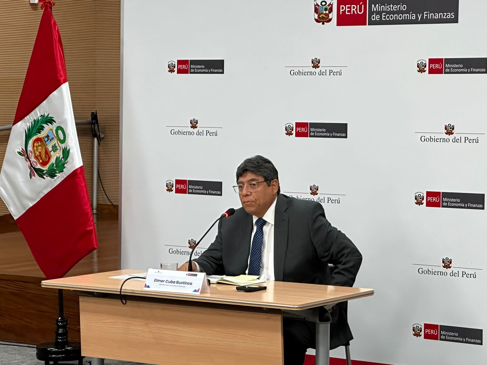 MEF reclama a quienes no regularizan ingresos: “Si no lo hacen enfrentarán el peso de la ley”