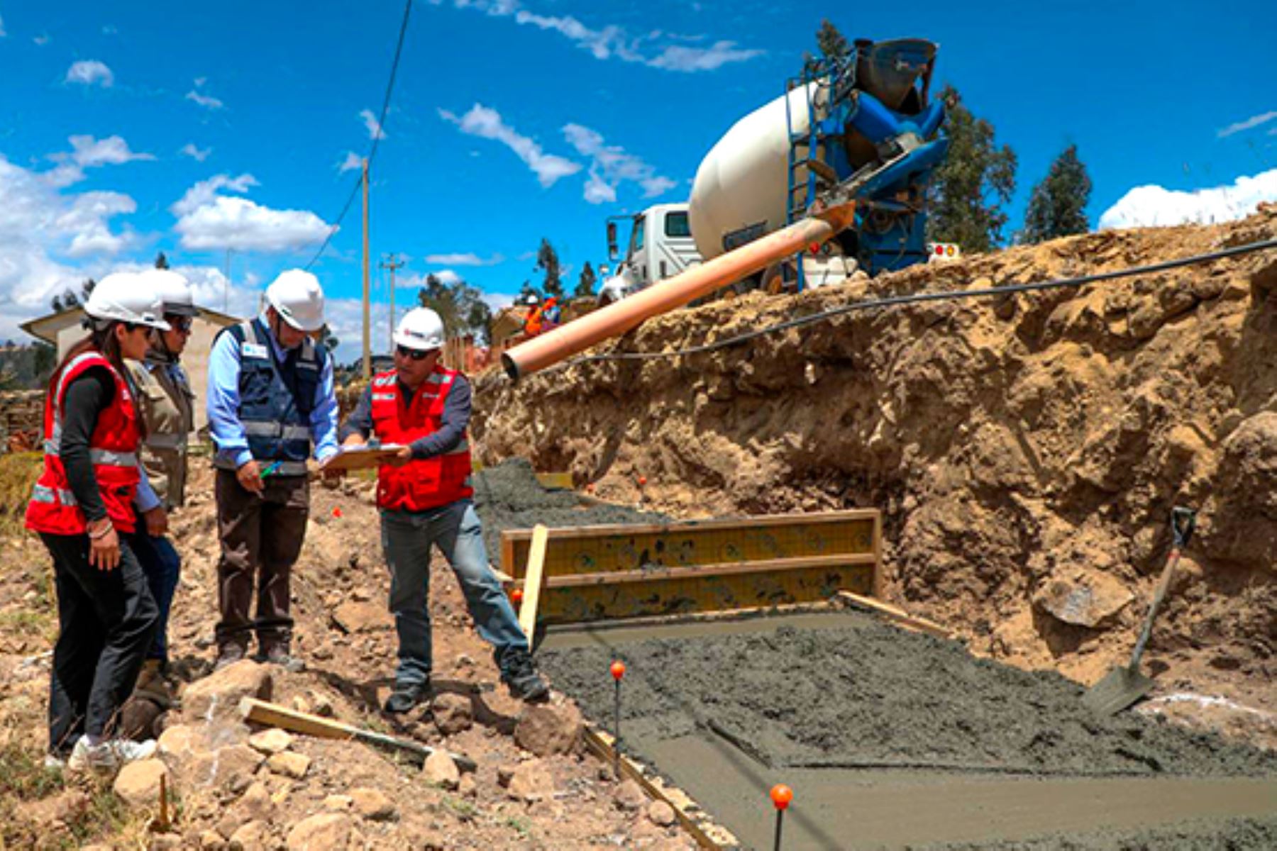 Gore Áncash transfiere S/200 millones a ANIN para continuar ejecución de vía Yungay-Yanama