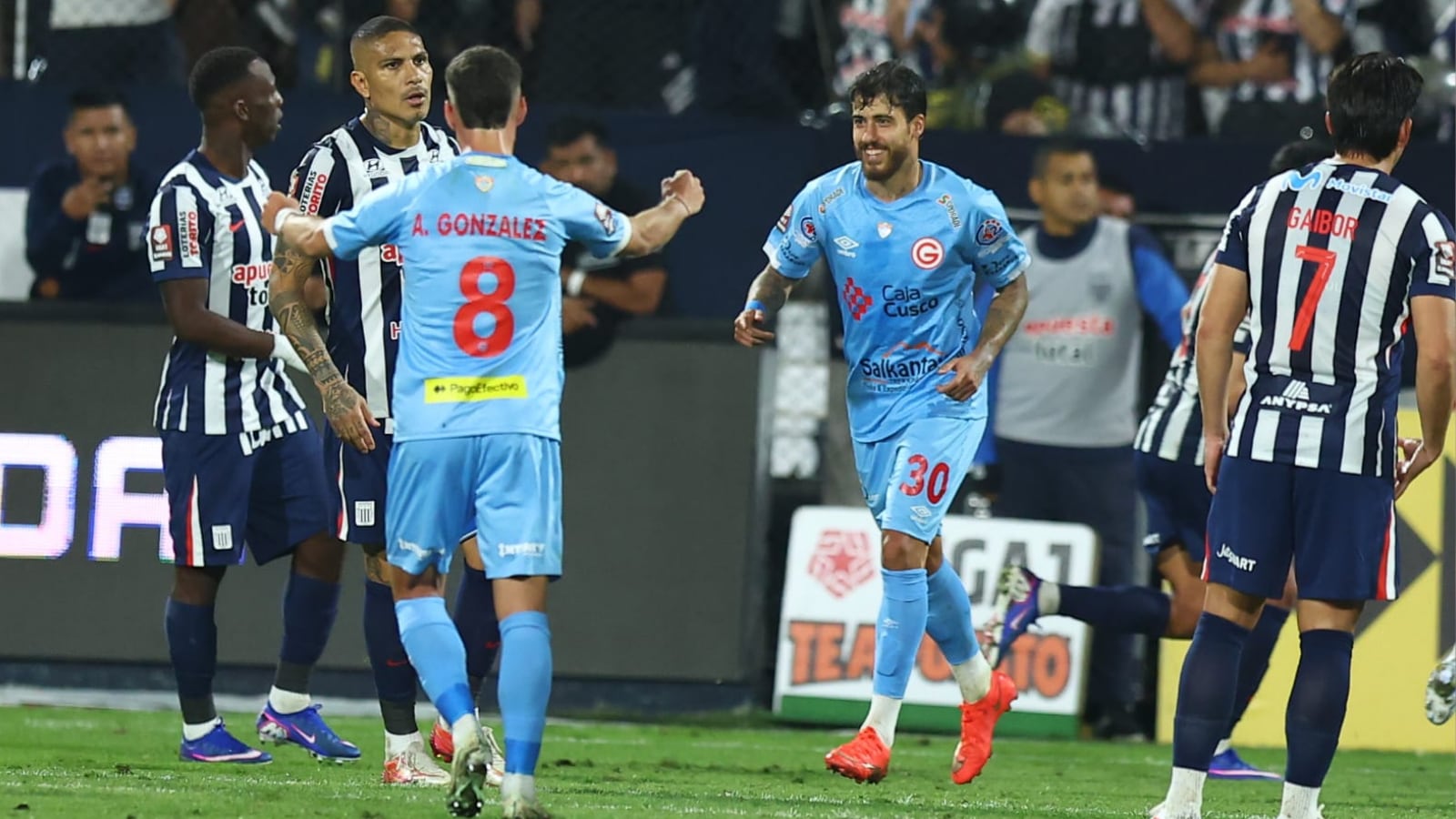 Ver Alianza Lima vs. Deportivo Garcilaso vía L1 MAZEN VIVO 0-1 desde el Estadio de Matute