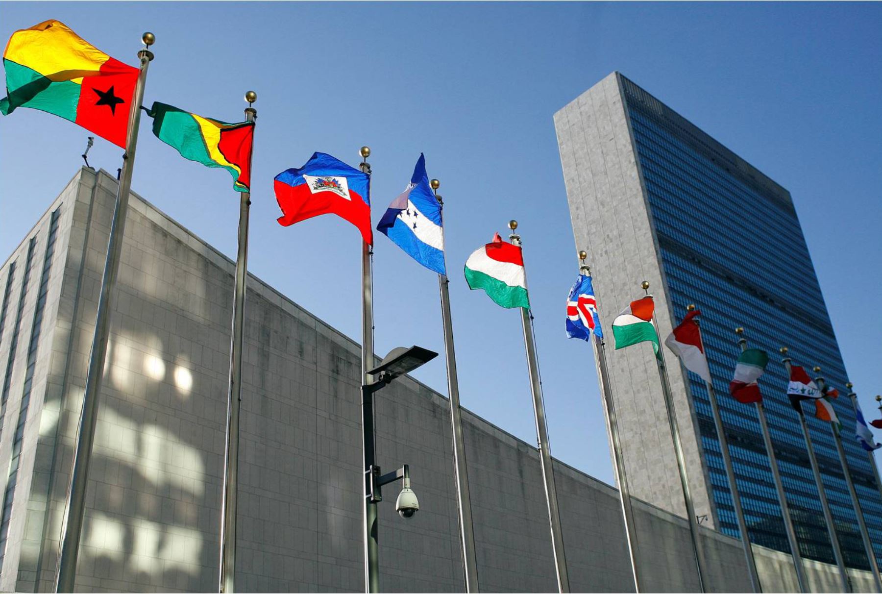 El Perú reafirma compromiso con las Naciones Unidas en su 81.º aniversario