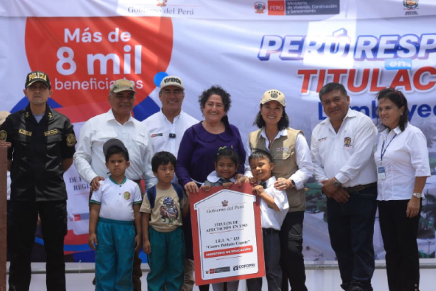 Chiclayo: títulos de propiedad a colegios permitirán dar servicios básicos a estudiantes