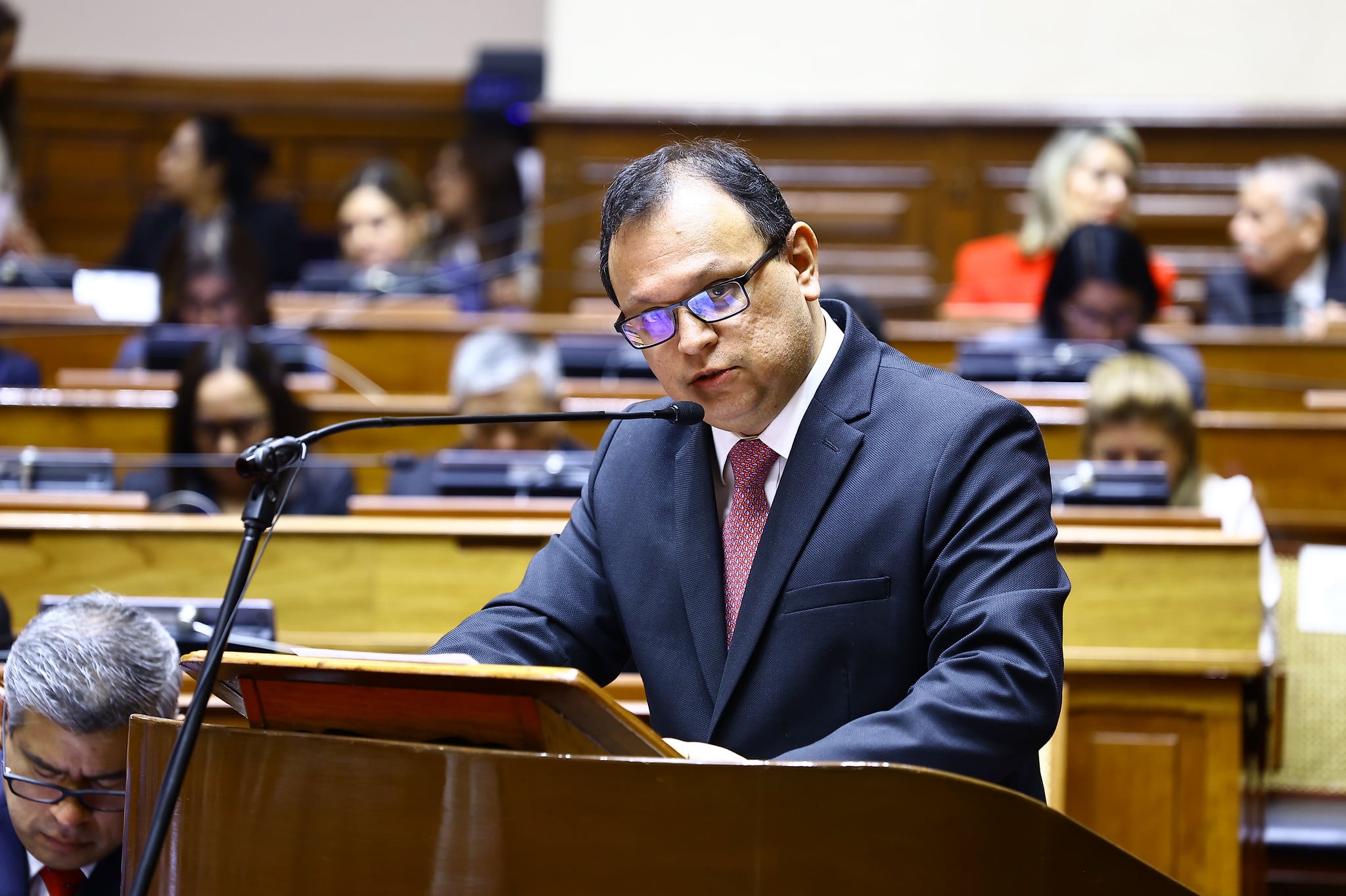 Ministro Vinelli anuncia que pedido de facultades legislativas estaría listo “en un par de días”