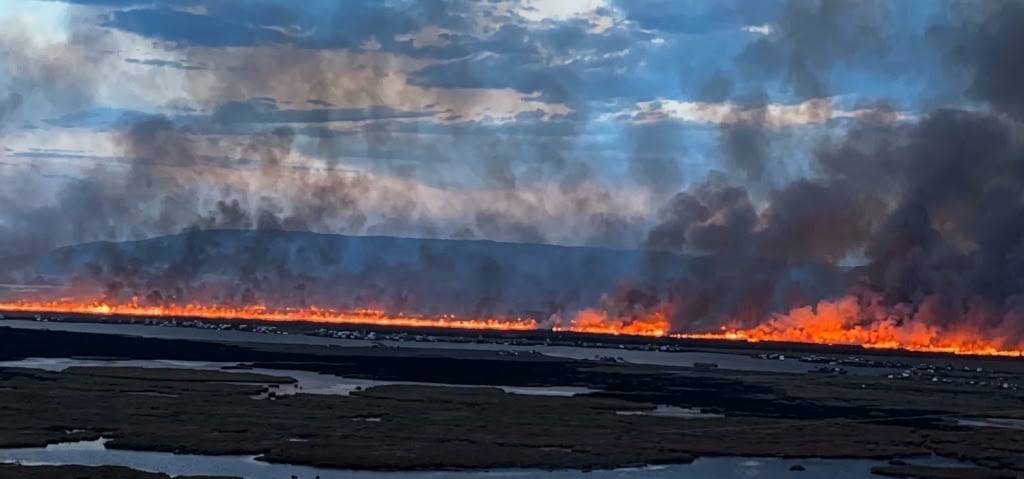 Incendio en los totorales de Puno fue controlado casi en su totalidad, informó el ministro Vinelli