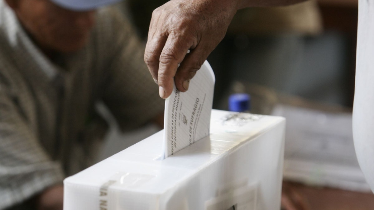Encuesta CPI: así va la intención de voto para la alcaldía distrital y la alcaldía provincial de Lima en diez distritos