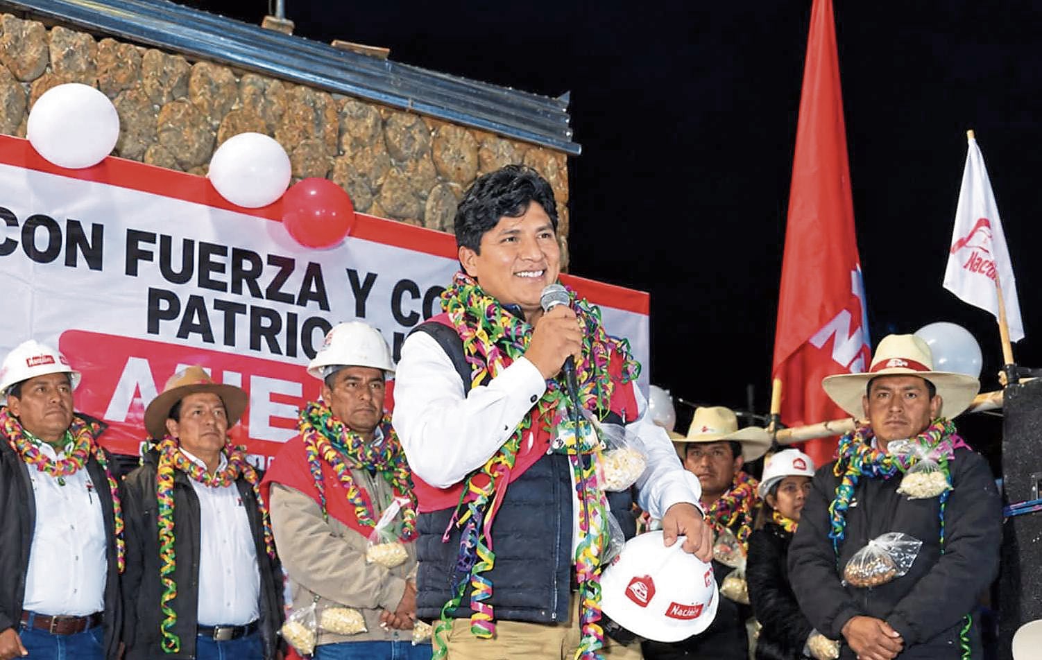 Candidato a la alcaldía de Caylloma sigue con campaña, pese a ser excluido por tacha