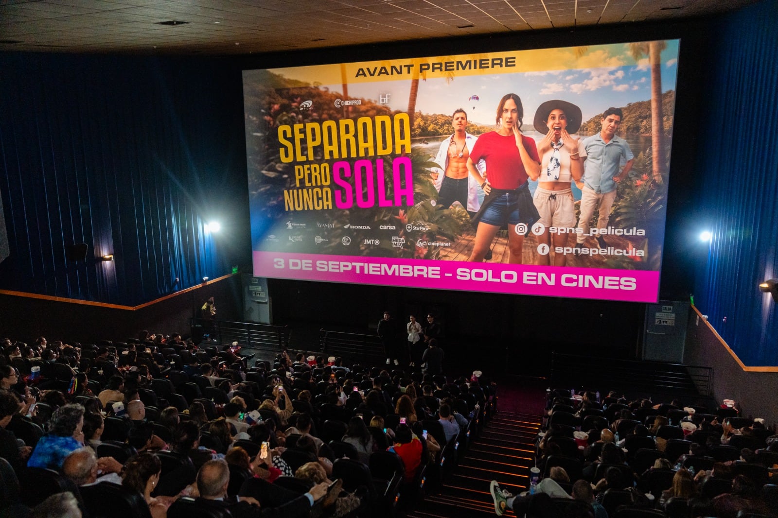 “Separada pero nunca sola”: ¿Cómo le fue en su estreno a la nueva película de Ani Alva Helfer?