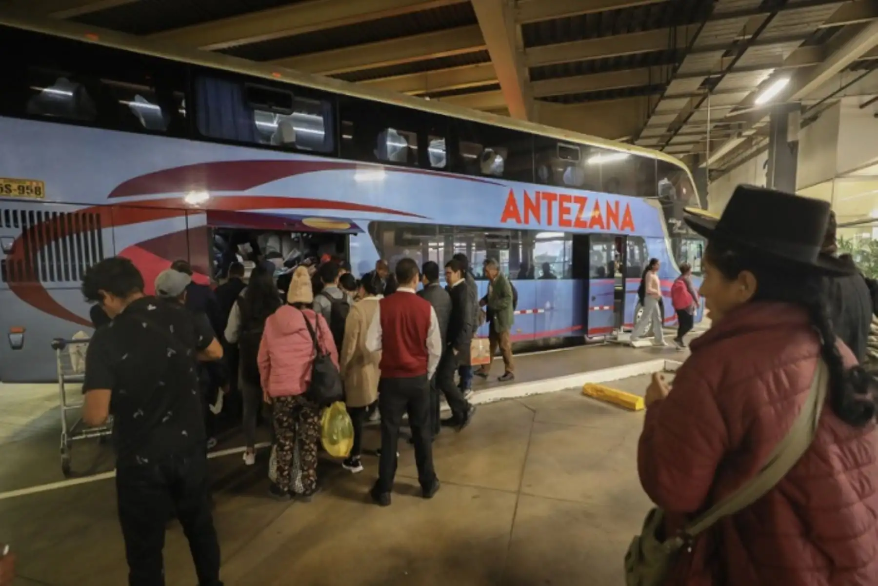 El Niño: Indecopi orienta a pasajeros de transporte terrestre sobre principales derechos