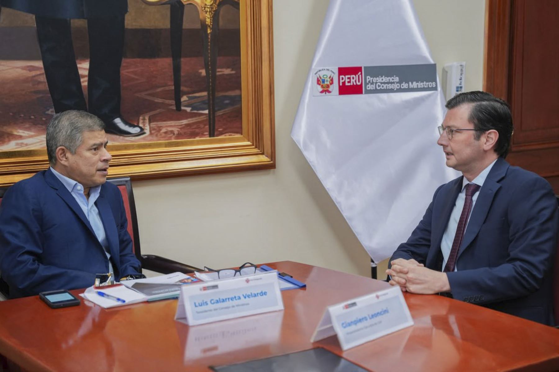 Premier Luis Galarreta se reúne con vicepresidente ejecutivo de la CAF
