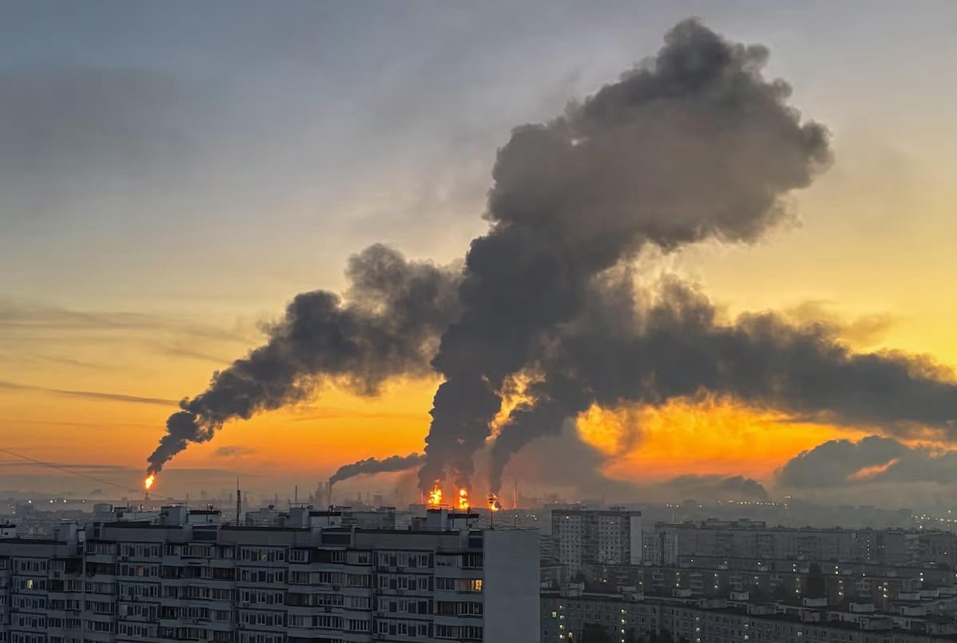 Cómo Ucrania logró llevar 450 drones hasta Moscú en su mayor ataque contra la capital de Rusia