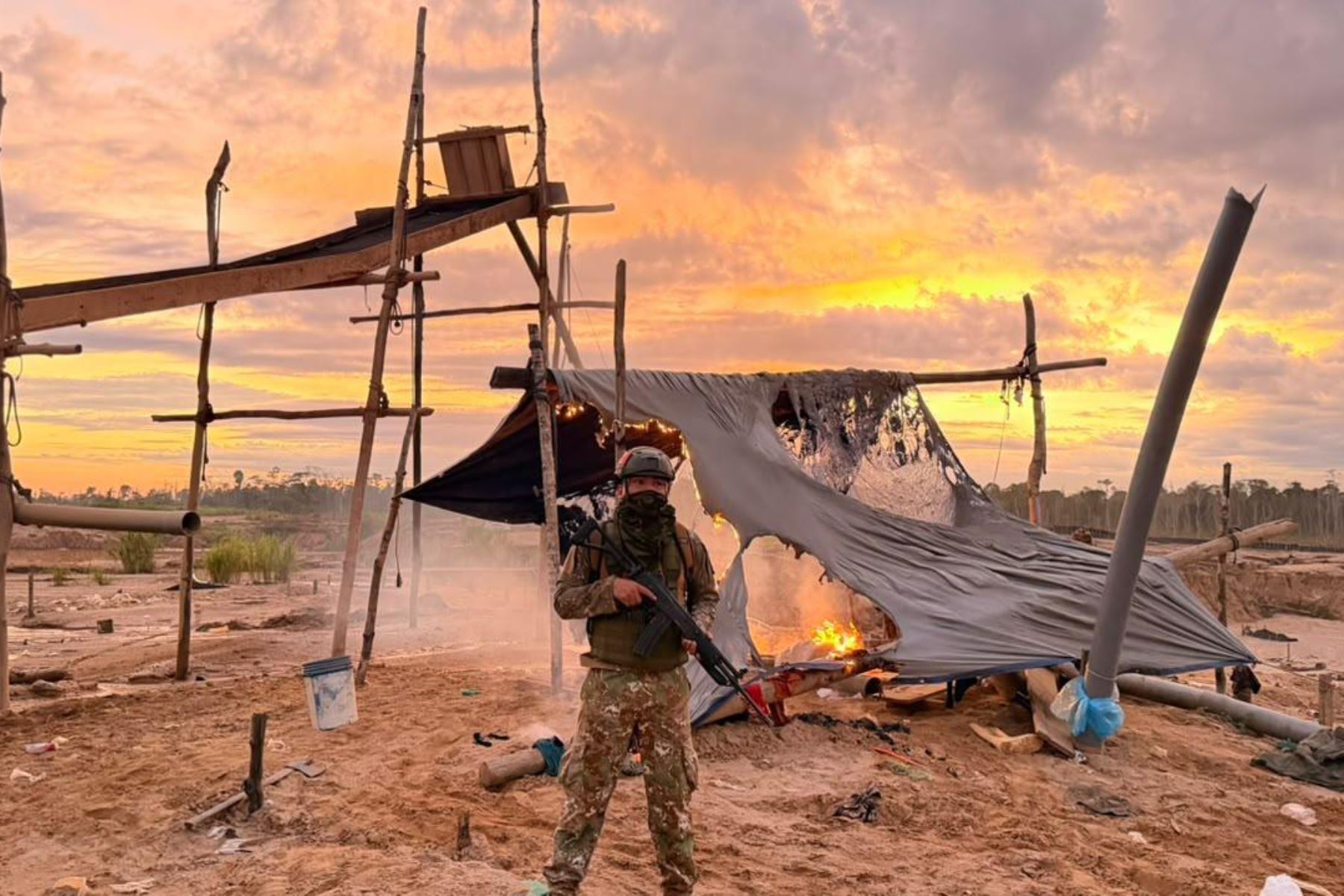 FF. AA. y PNP asestan golpe de más de S/ 20 millones a la minería ilegal en Madre de Dios