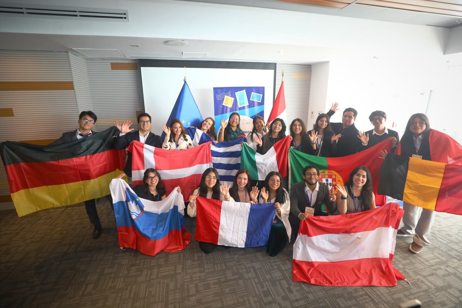 Unión Europea apuesta para que jóvenes peruanos ganen competitividad