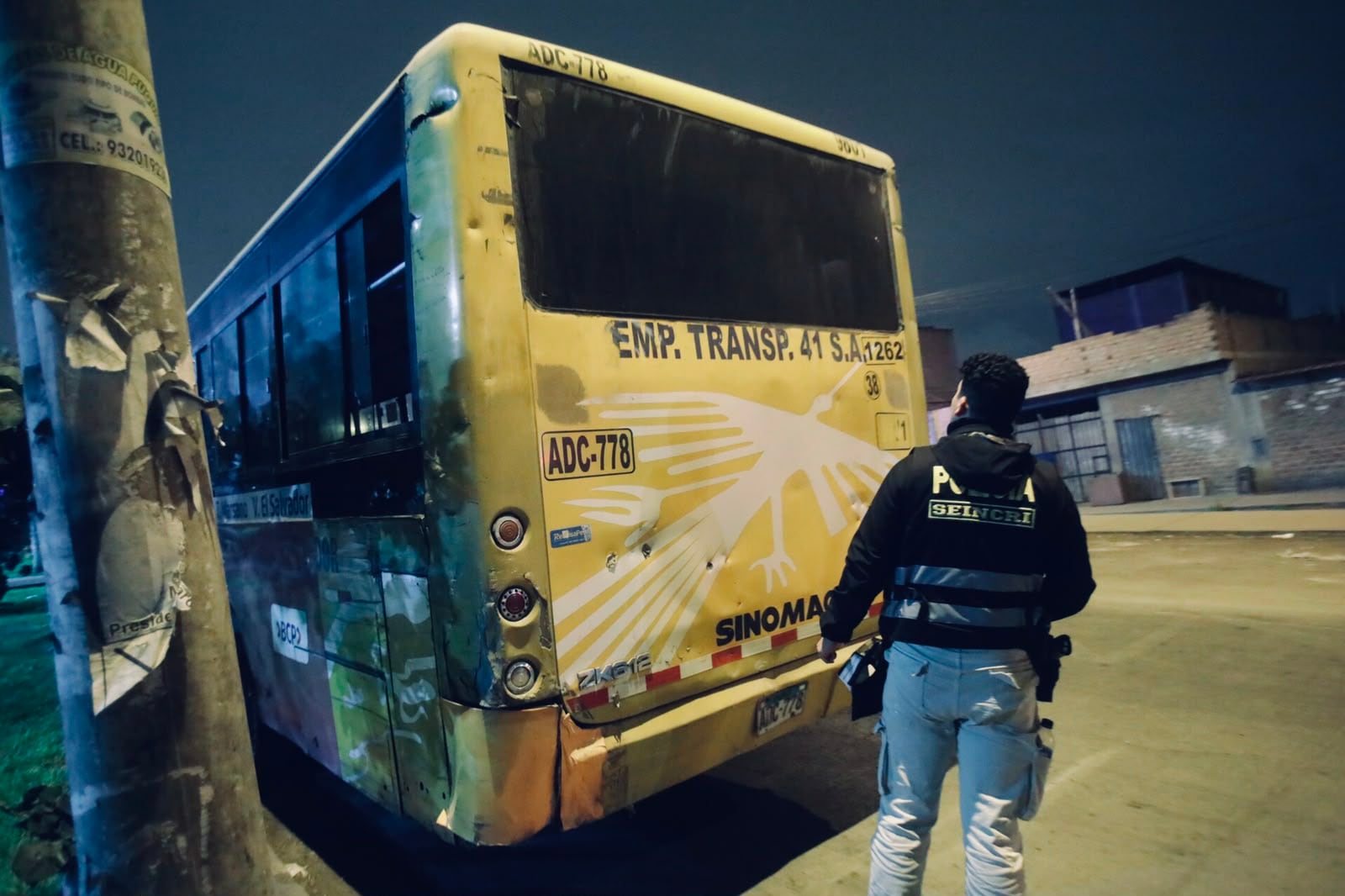 Extorsionadores en Villa El Salvador disparan contra bus de Línea 41 en paradero final y dejan mensaje amenazante