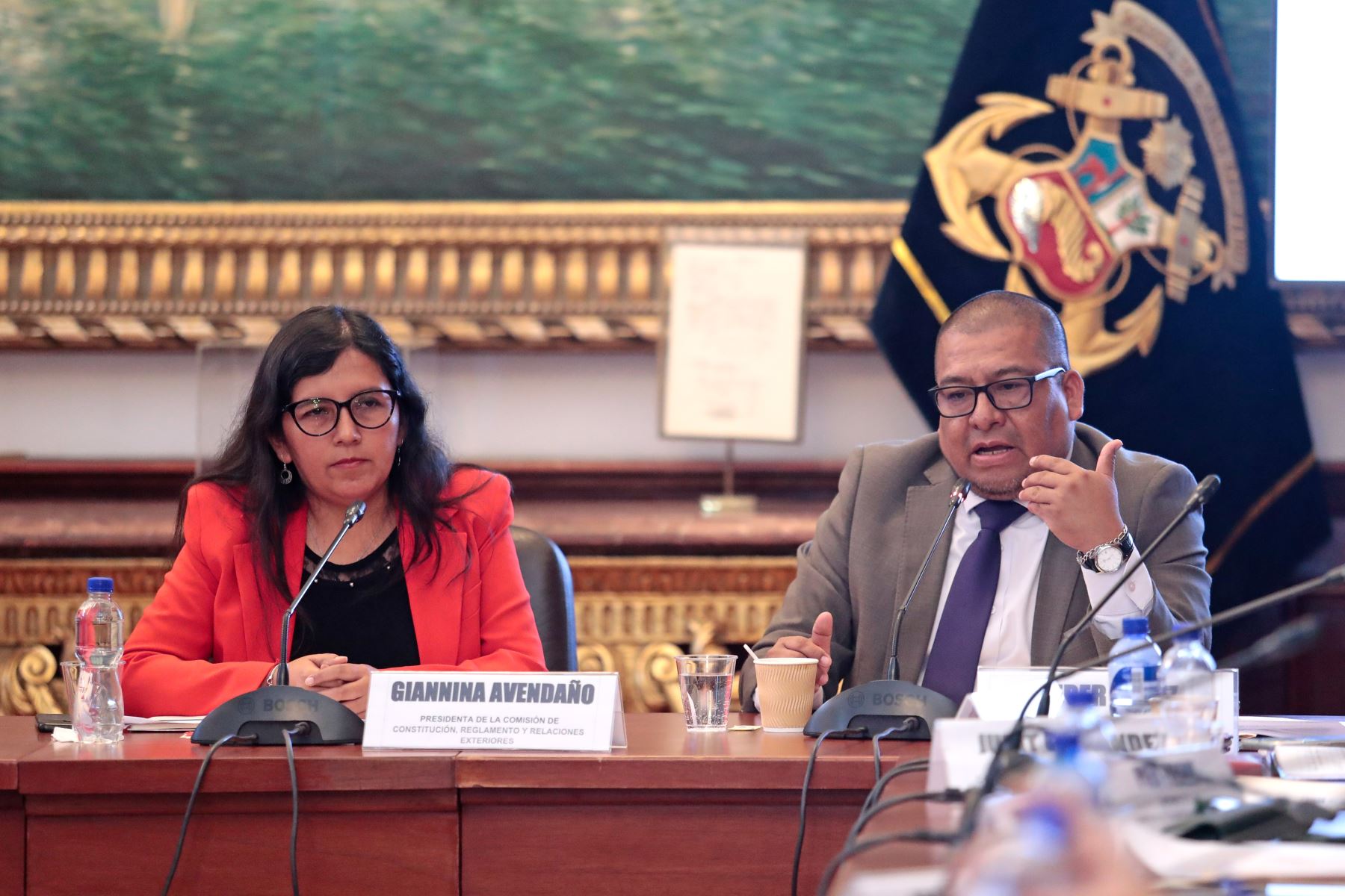 Congreso: Constitución debatirá este martes dictamen sobre facultades