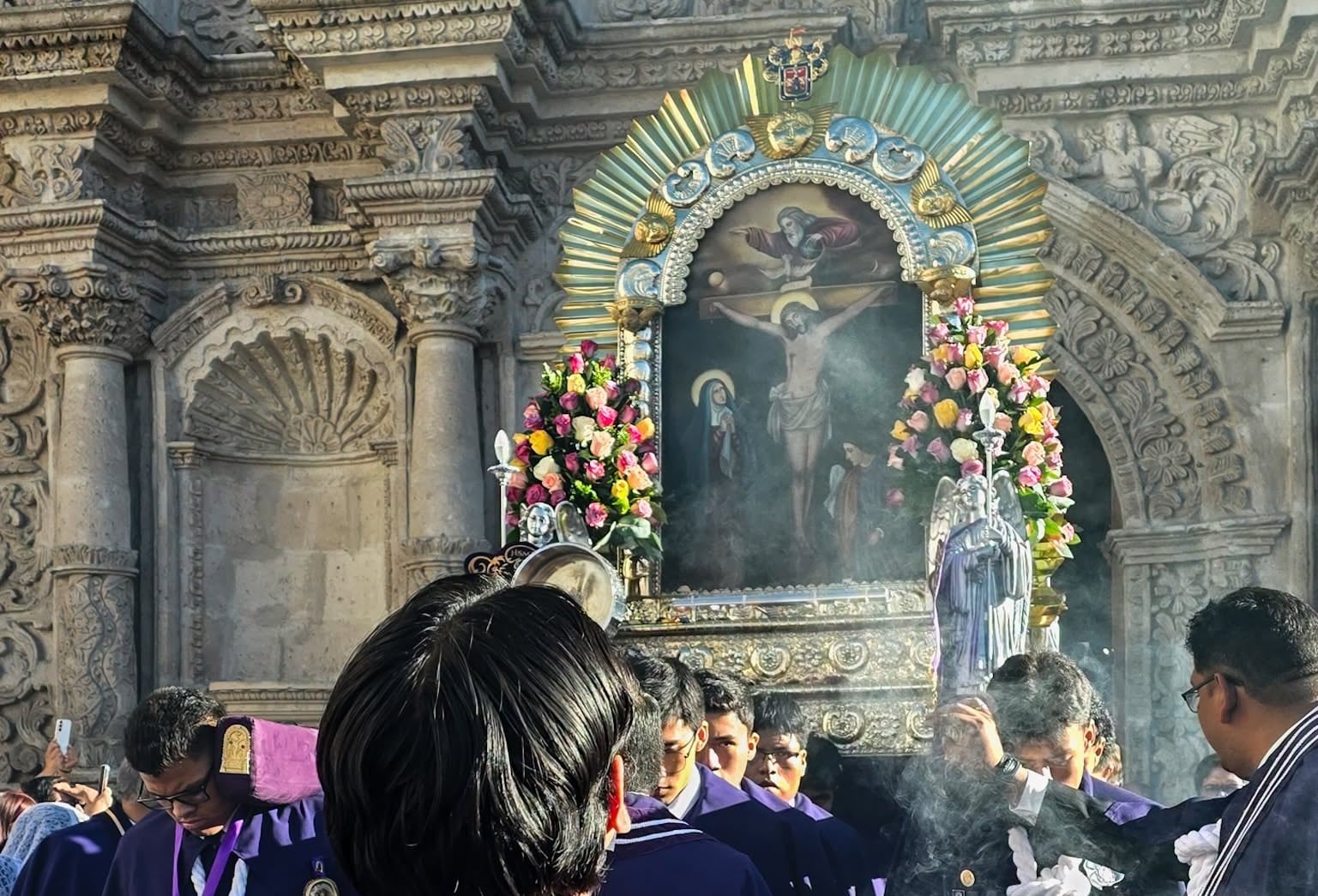 La primera procesión de la imagen del Señor de los Milagros cambia de horario en Arequipa