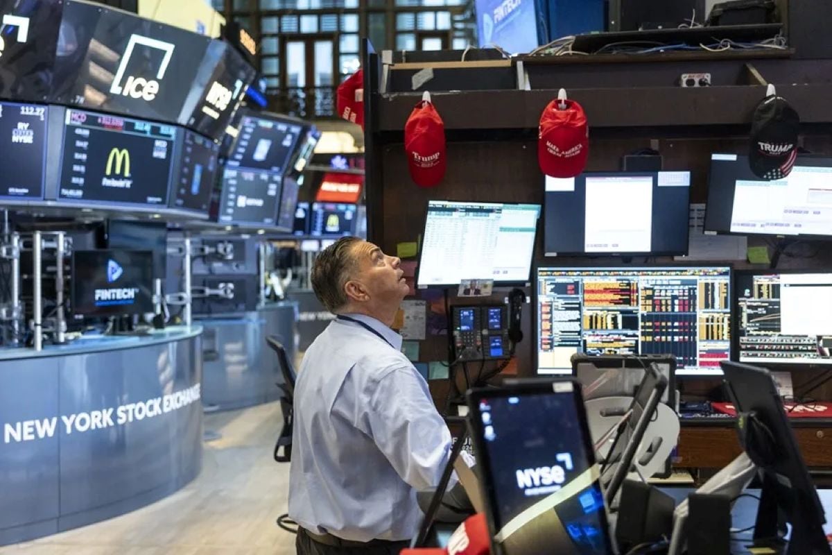 Wall Street cierra en rojo tras el repunte del petróleo y los rendimientos de los bonos