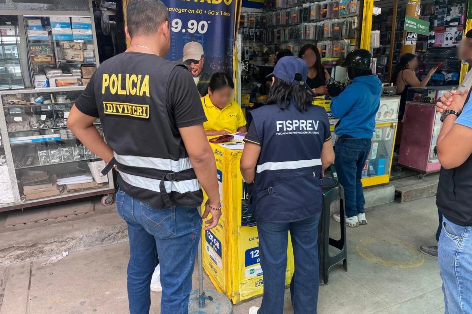 Detienen a dos personas e incautan 323 tarjetas SIM en operativo en Piura