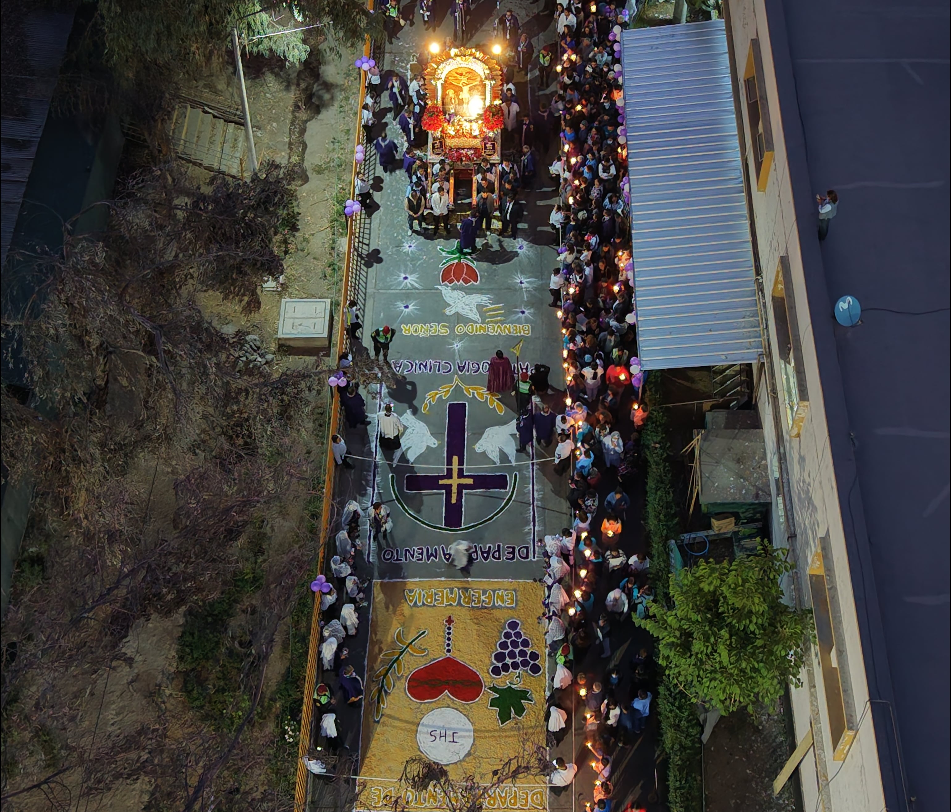 Imagen del Señor de los Milagros recorre hospitales en Arequipa