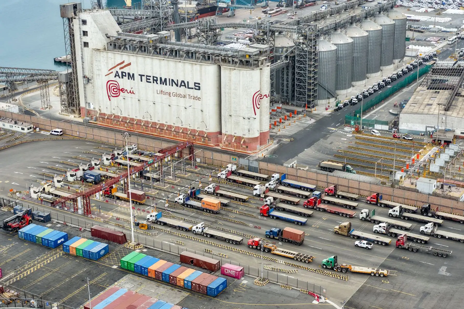 Sector privado muestra interés en ampliar inversiones mediante adendas ¿En qué sectores?