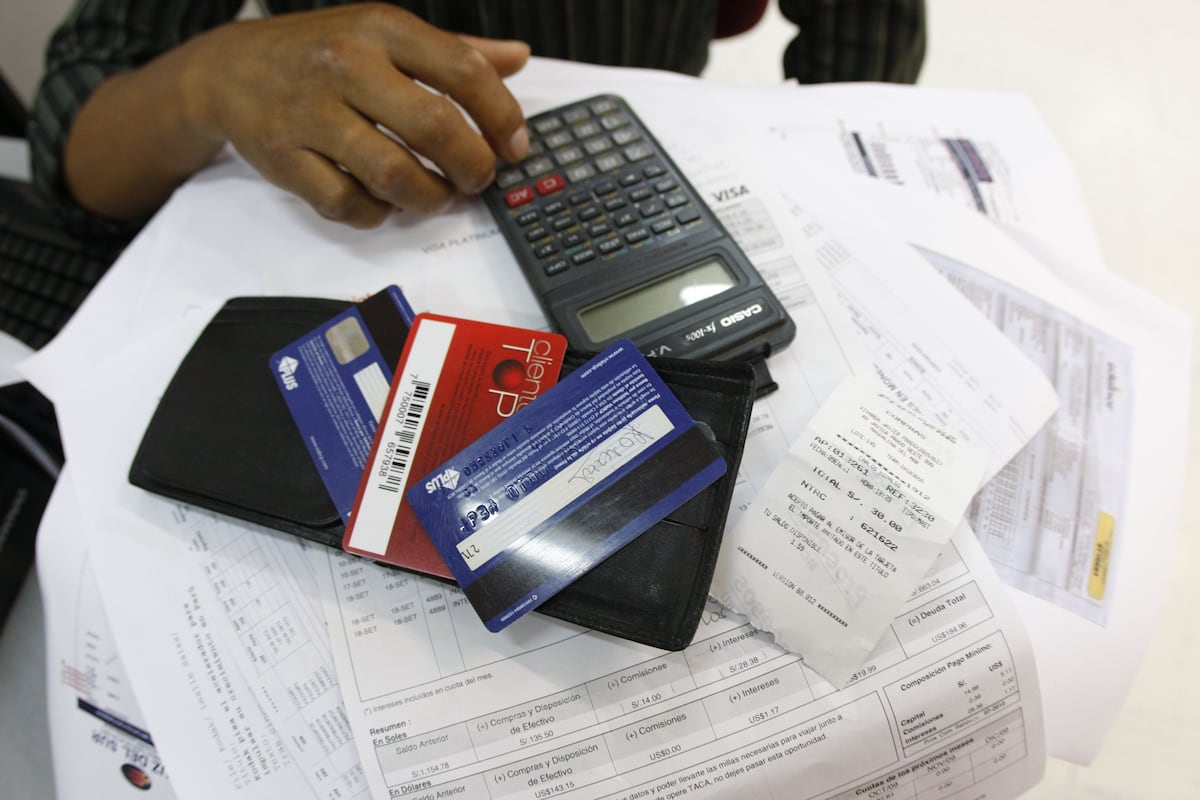 Gasto de hogares con tarjetas perdió impulso en septiembre: ¿en qué gastaron los peruanos?