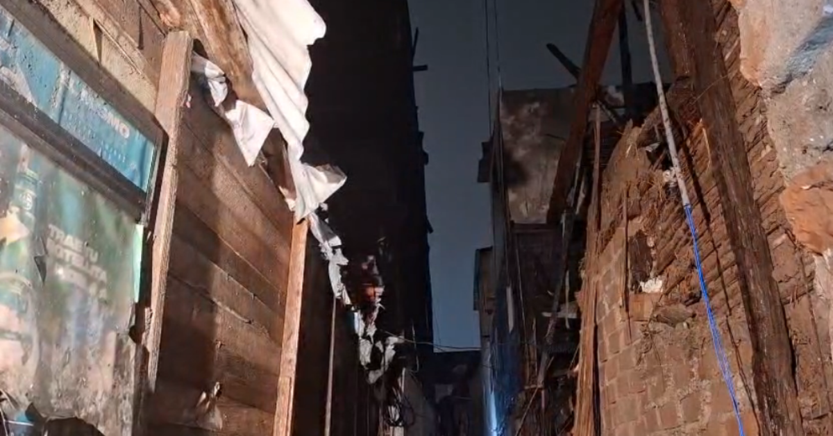 Callao: incendio de gran magnitud consume viviendas y familia pide ayuda tras perderlo todo