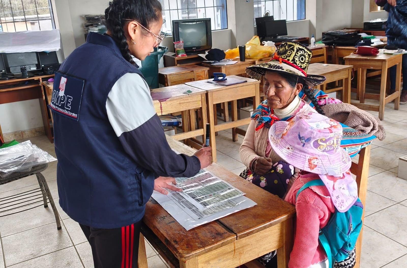 Cusco: Intensifican capacitación electoral a personas quechuahablantes