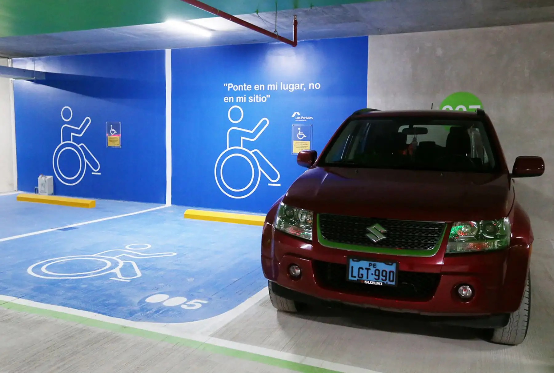 Peruanos pueden perder hasta S/ 4,700 al año buscando estacionamiento