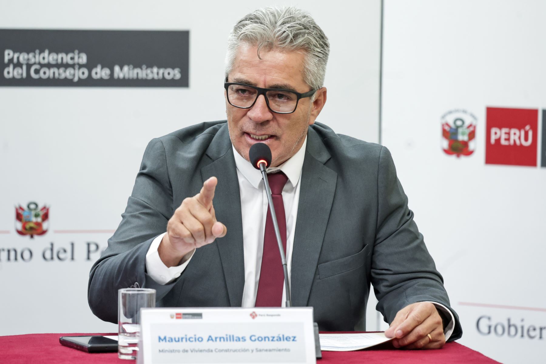 Ministro de Vivienda: estamos haciendo un trabajo titánico para enfrentar fenómeno El Niño