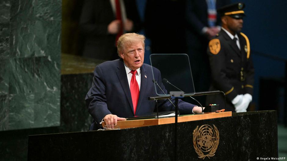 Donald Trump dice que no dudará en usar la fuerza militar en Latinoamérica si Estados Unidos ve amenazados su intereses