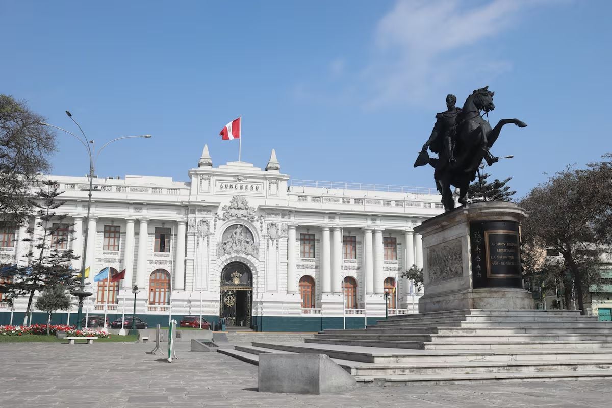 Confiep exhorta al Congreso acelerar evaluación de facultades solicitadas por el Gobierno