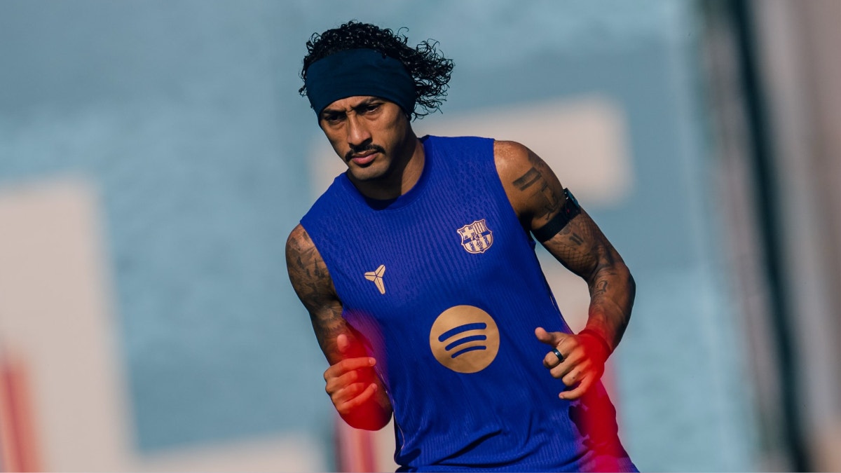 El capitán está de vuelta: Raphinha retornó a los entrenamientos del FC Barcelona
