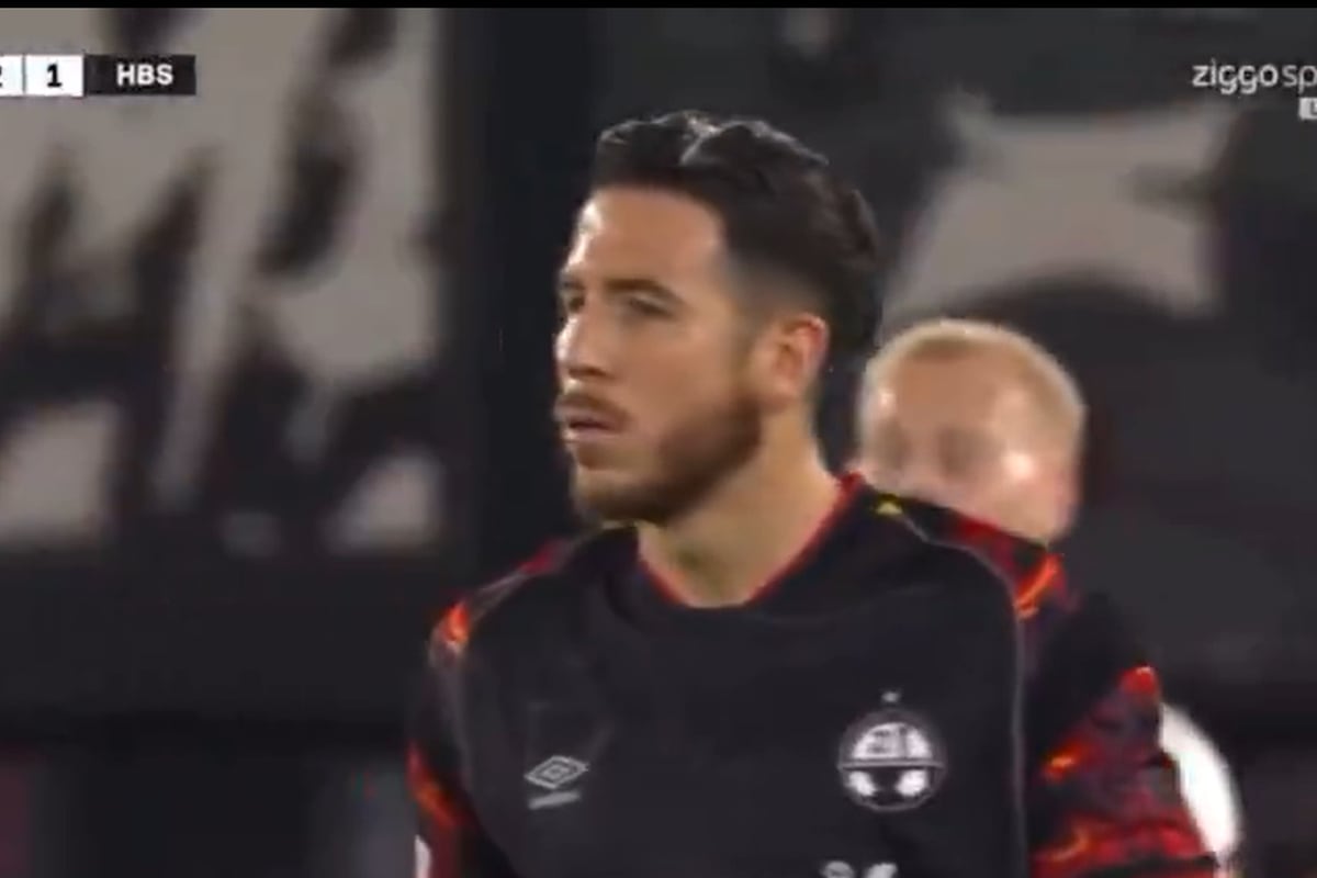 Adrián Ugarriza hizo su debut en un torneo UEFA: así le fue al peruano ante AZ Alkmaar
