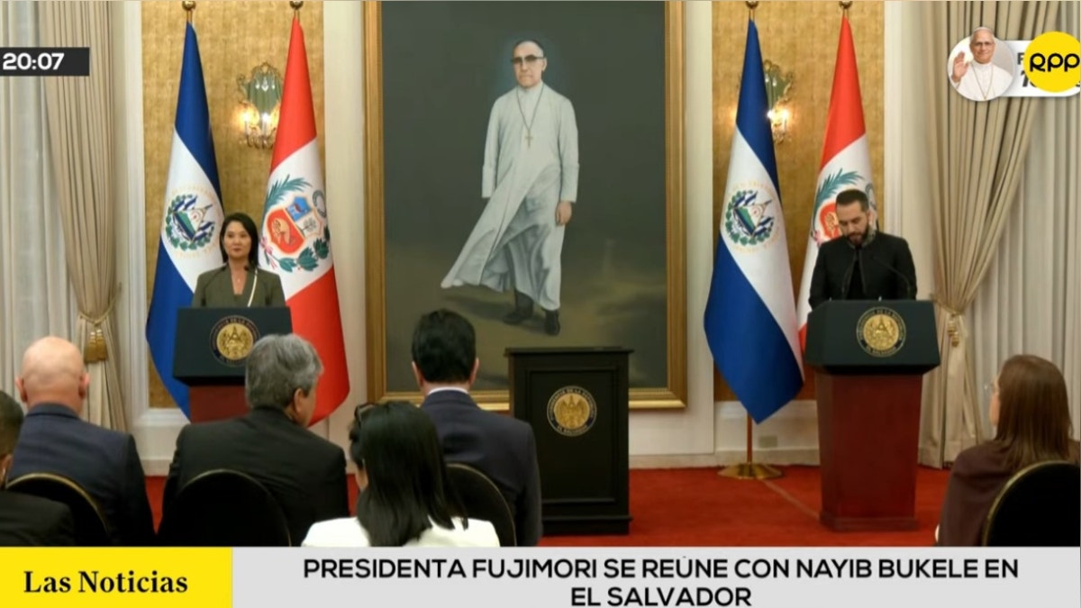 Keiko Fujimori y Nayib Bukele firman acuerdos tras reunión en casa presidencial de El Salvador