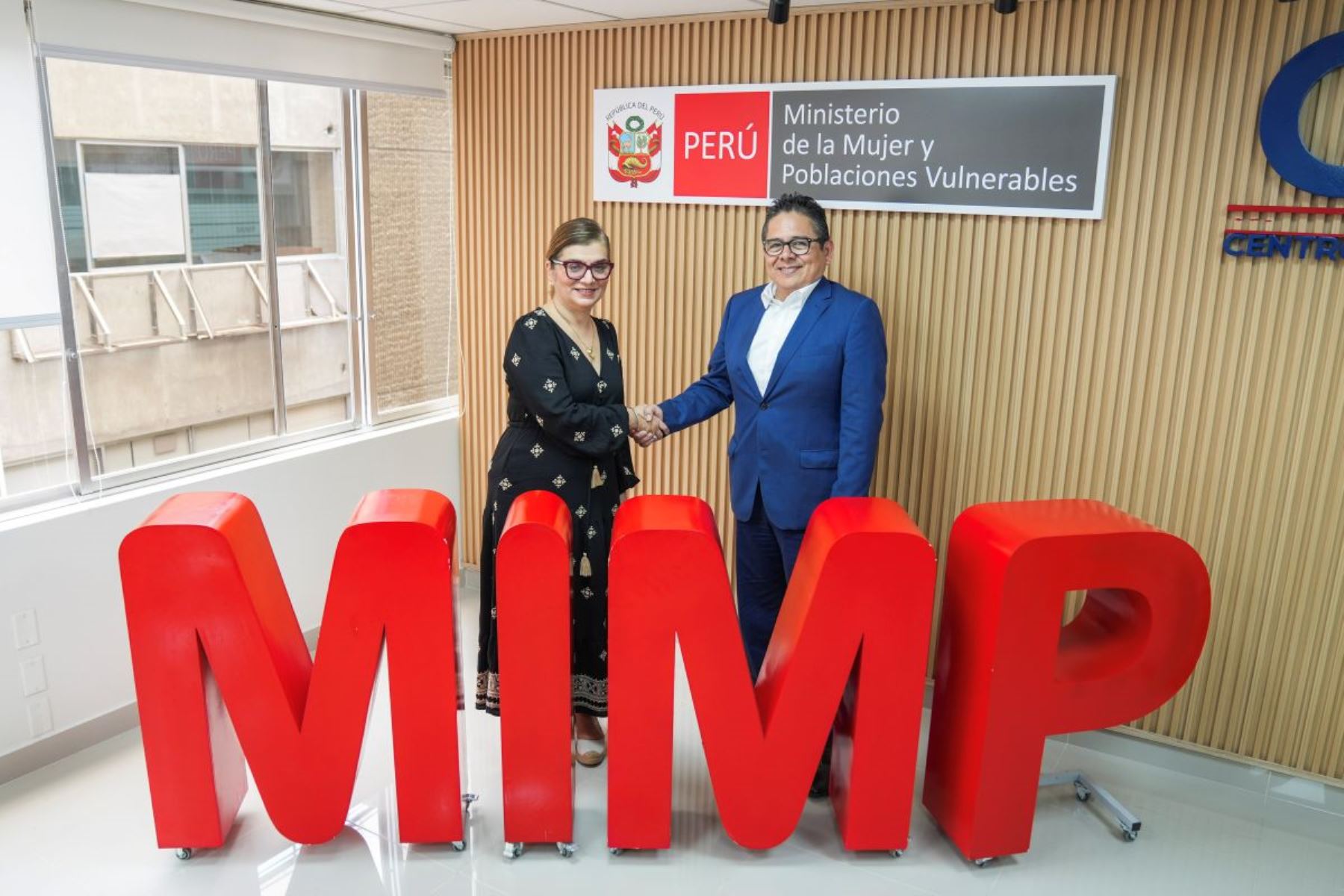 MIMP impulsa tres proyectos mediante Obras por Impuestos en San Miguel y Villa el Salvador