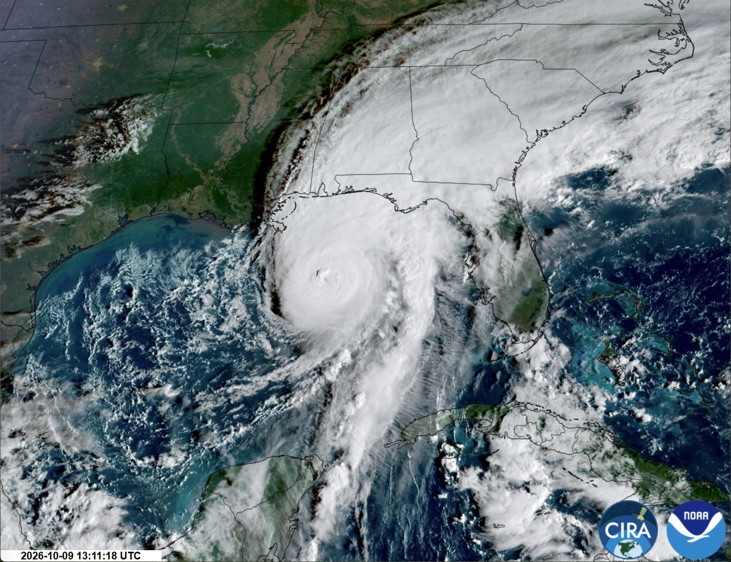 Huracán Isaías toca tierra en Florida como ciclón de categoría 2 con vientos de 165 km/h