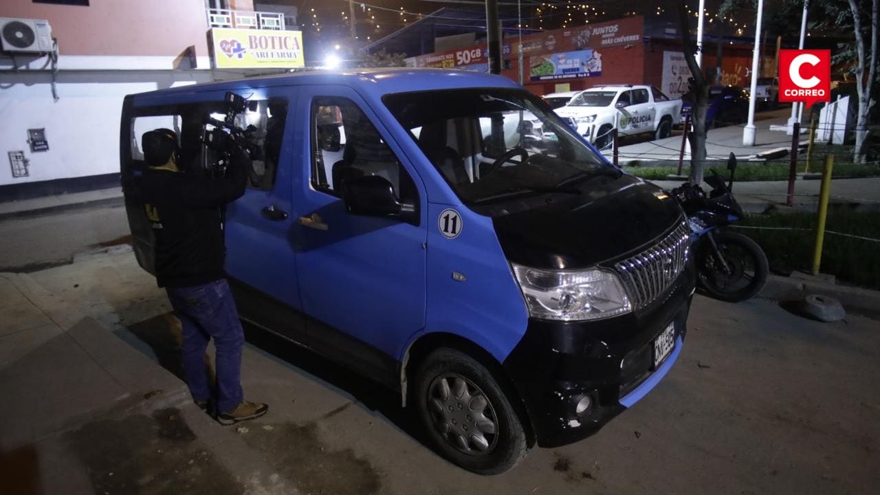 SJL: delincuentes disparan contra combi llena de pasajeros y dejan nota extorsiva