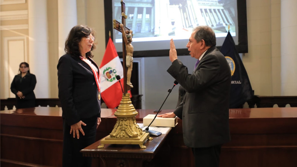 Sunat: César Luna Victoria juró como nuevo superintendente de la entidad tributaria, ¿cuál es su perfil profesional?