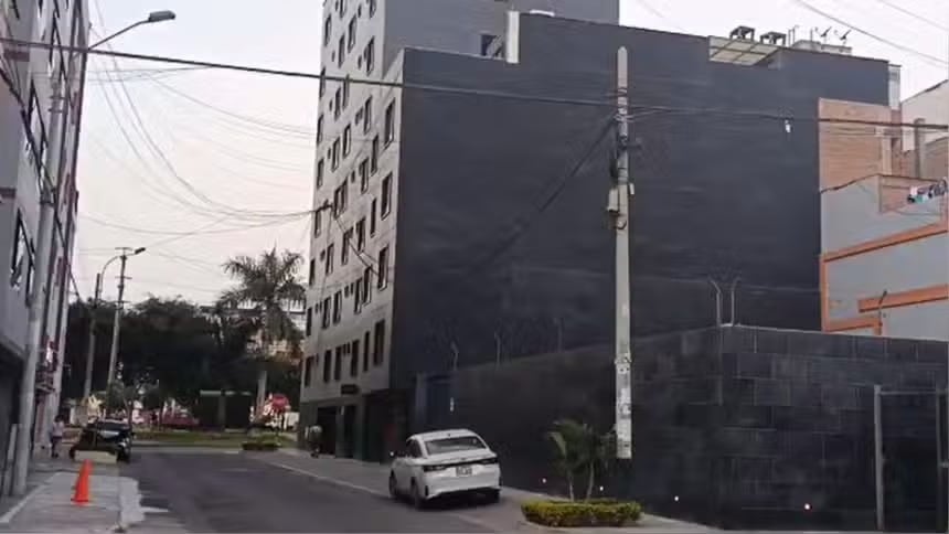 Callao: disparan más de 10 veces contra el frontis de hotel y vecinos denuncian que es el segundo atentado