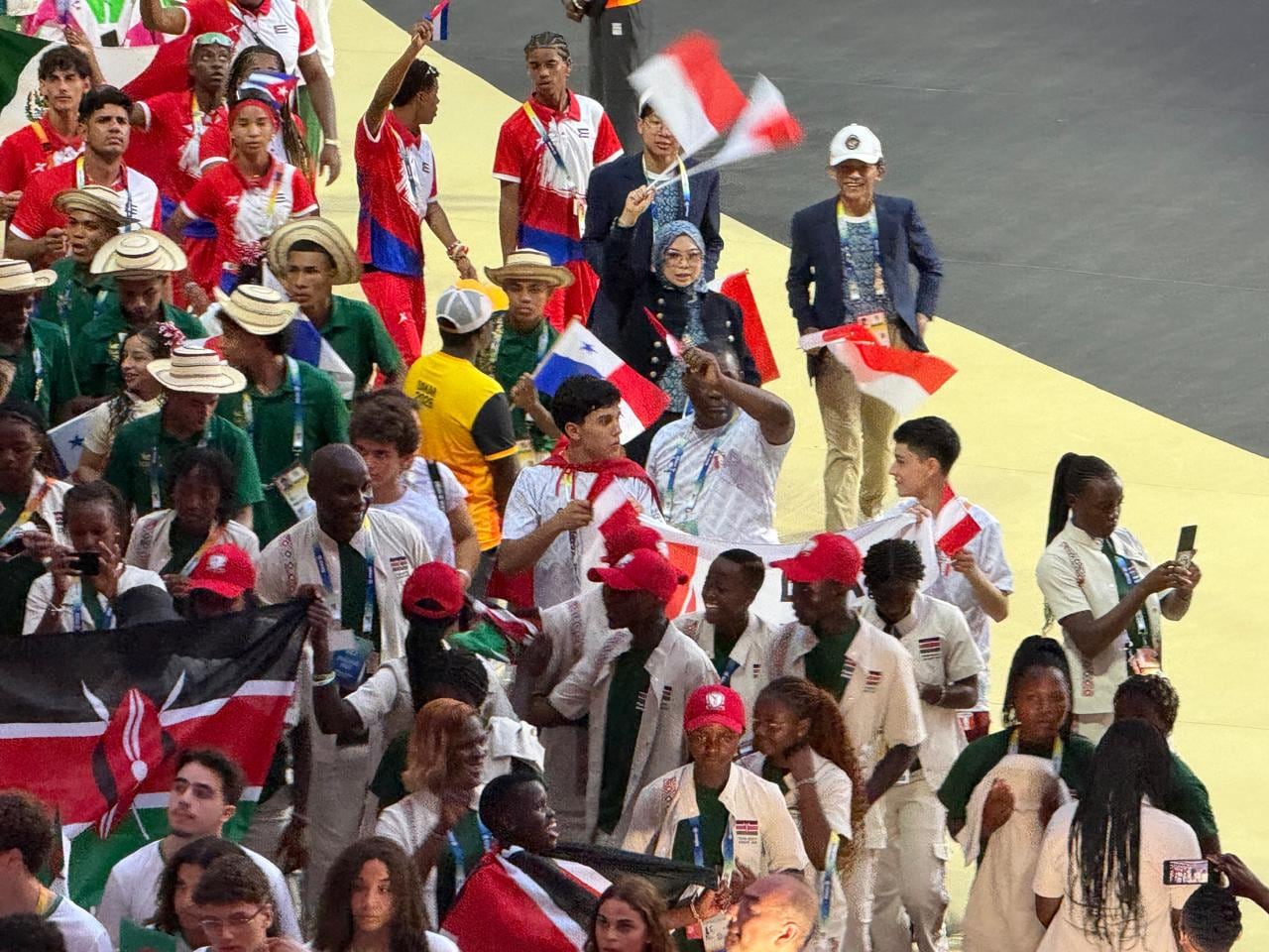 ¡Gran emoción! Perú desfiló en la inauguración de los Juegos Olímpicos de la Juventud Dakar 2026