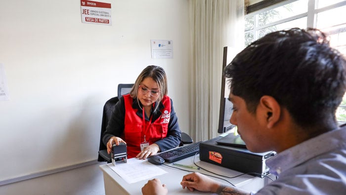 JEE recibieron 717 pedidos de renuncia de candidatos para elecciones regionales y municipales