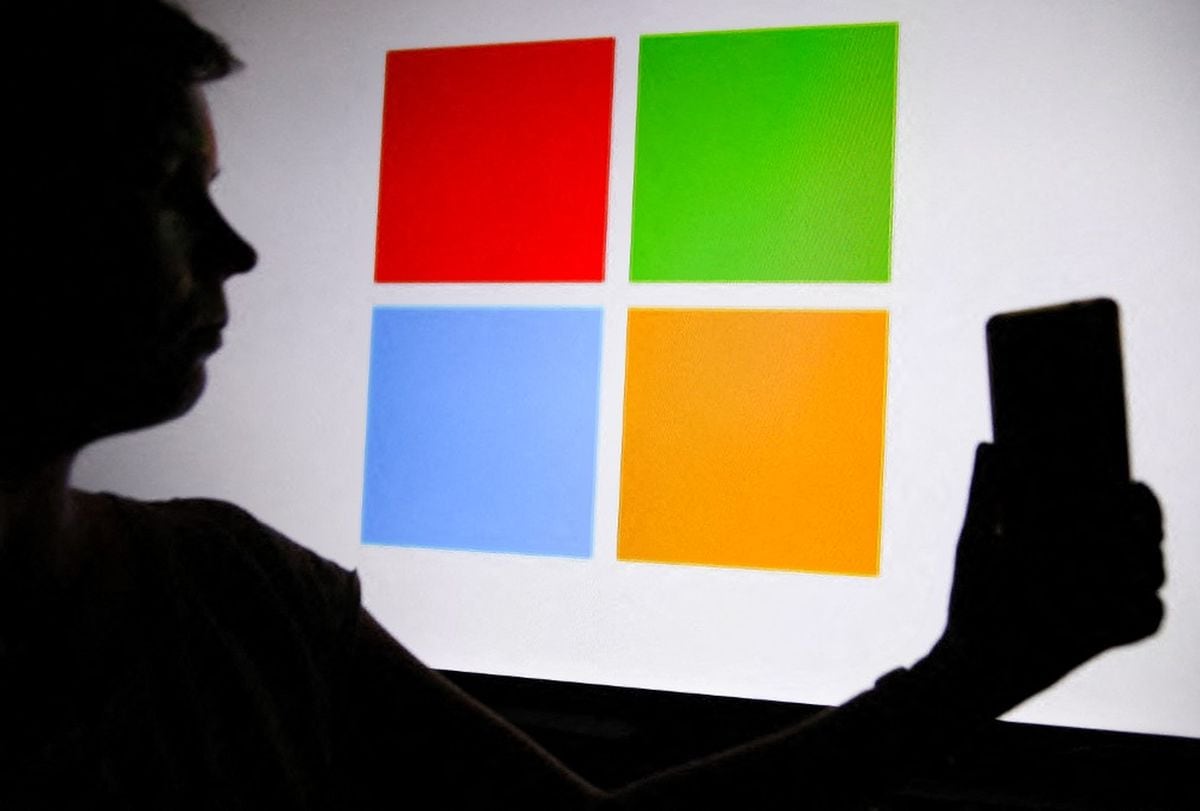 Administración Trump bloquea solicitudes de green card de Microsoft y otras firmas: a quiénes afecta y qué significa para sus empleados