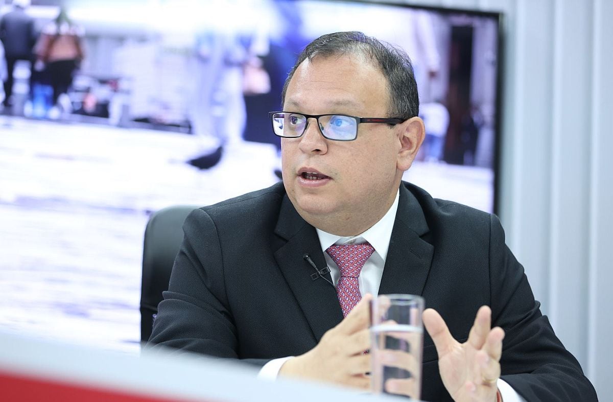 Ministro Marco Vinelli descarta desabastecimiento de agua y alimentos en Lima ante El Niño