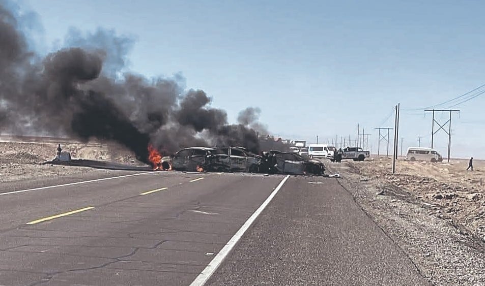 Arequipa: Al menos cuatro heridos en triple choque en la Panamericana Sur
