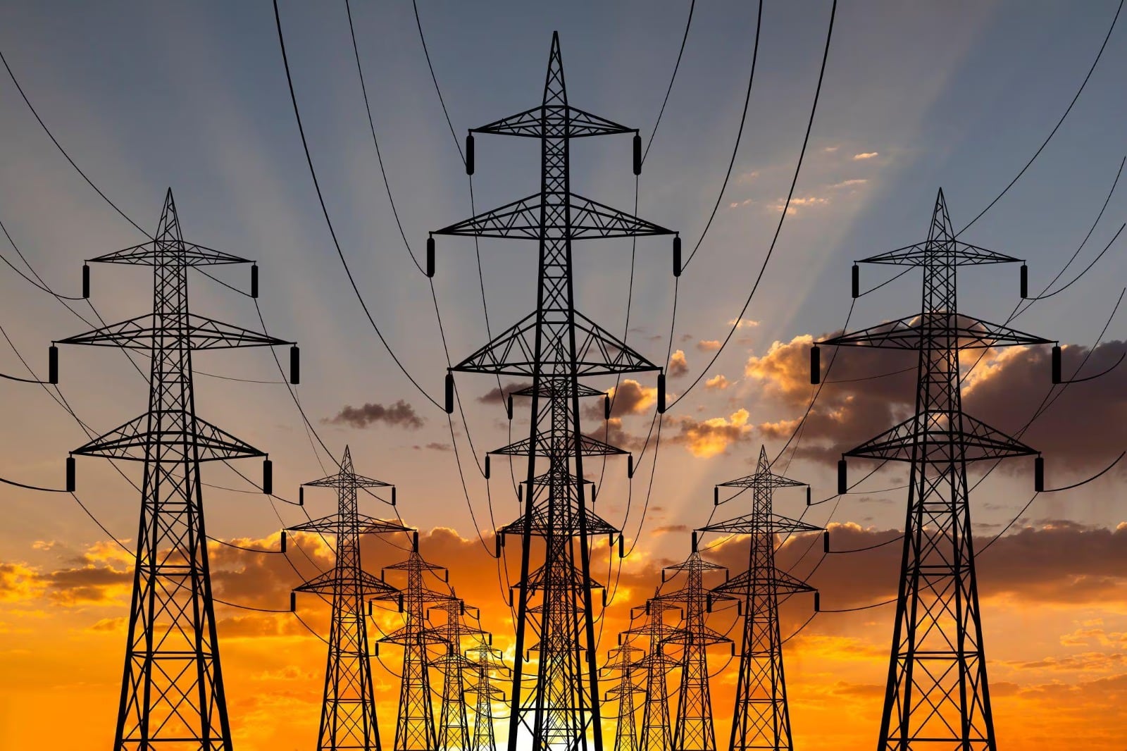 Minem evalúa cambios al “peaje” que pagan los usuarios libres de electricidad