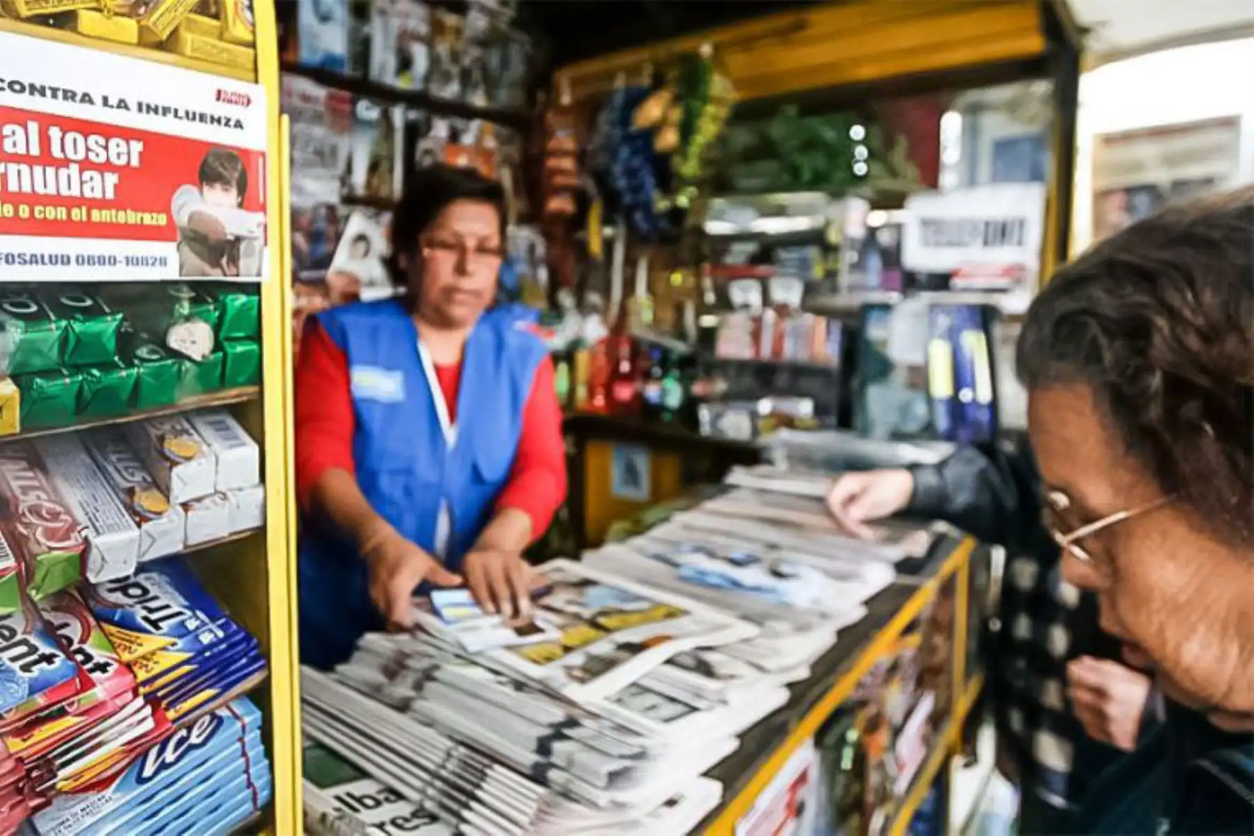 Ministro Juan Sheput reconoce a canillitas por su aporte a la información y la lectura