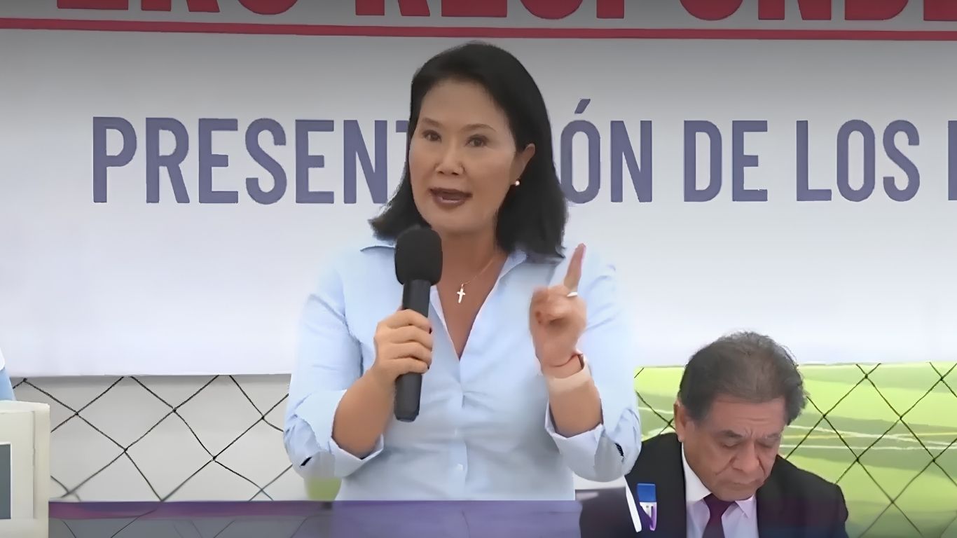 “Los más malcriados no van a estar en las aulas”: Keiko Fujimori anuncia el regreso de las expulsiones y nuevas medidas para los colegios