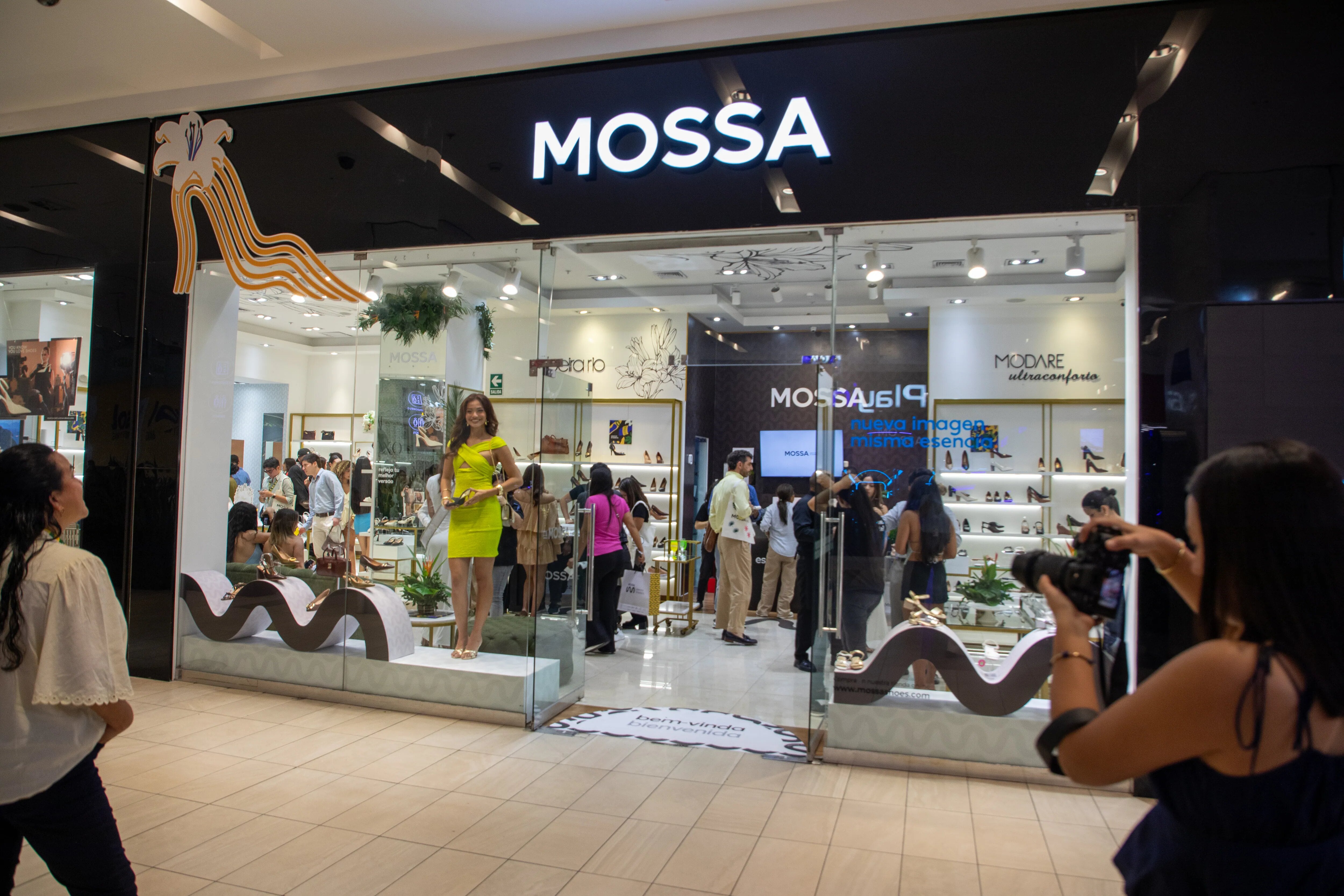 Dueño de Mossa Shoes y el mix de productos que llevará a outlet de Atocongo y Boulevard de Asia