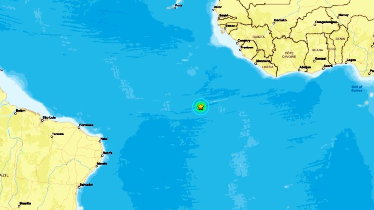 Dos fuertes sismos de magnitud 6.7 y 6.8 remecieron el océano Atlántico