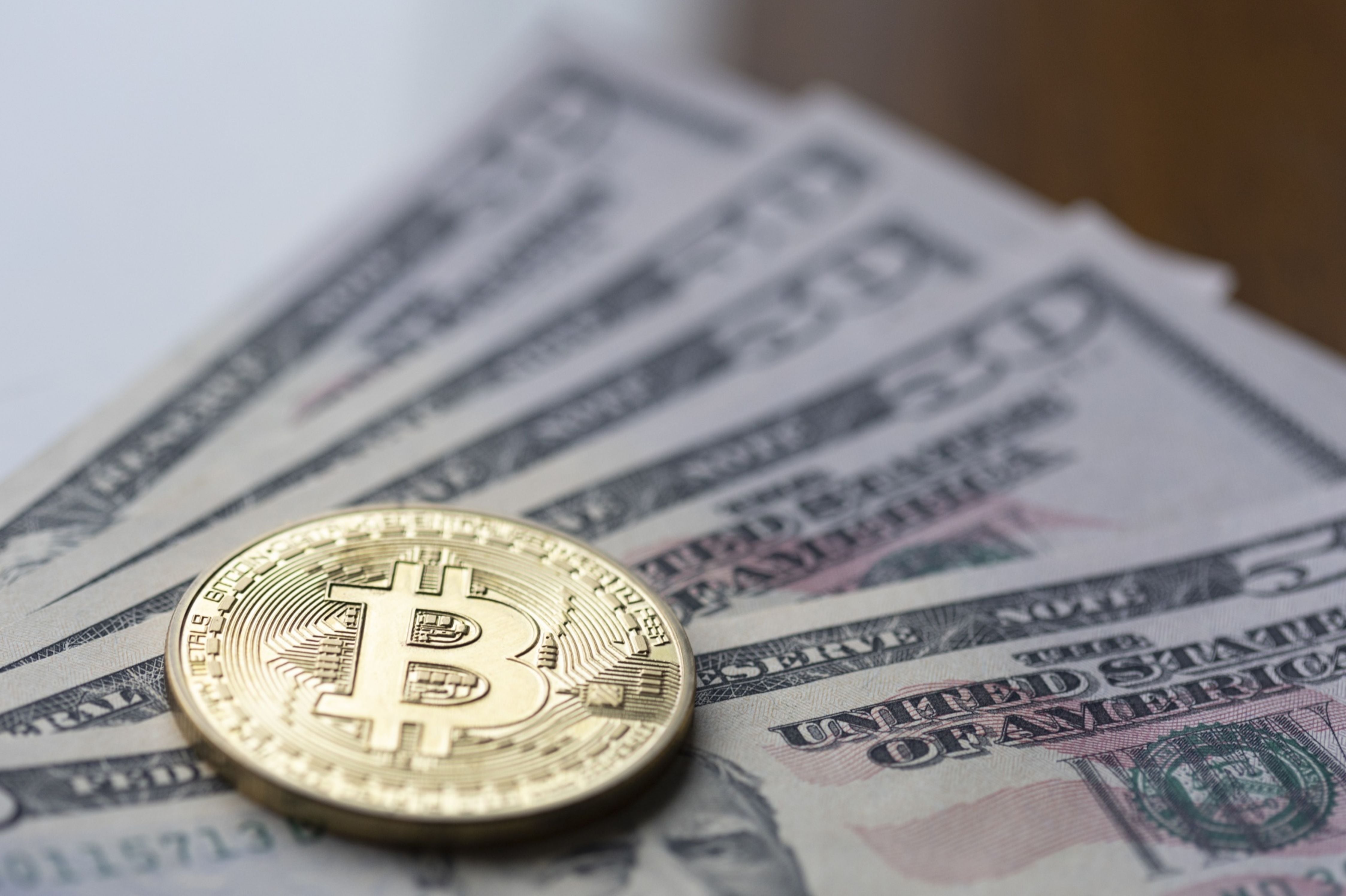 Auge de stablecoins en América Latina le da una mano al dólar, por ahora