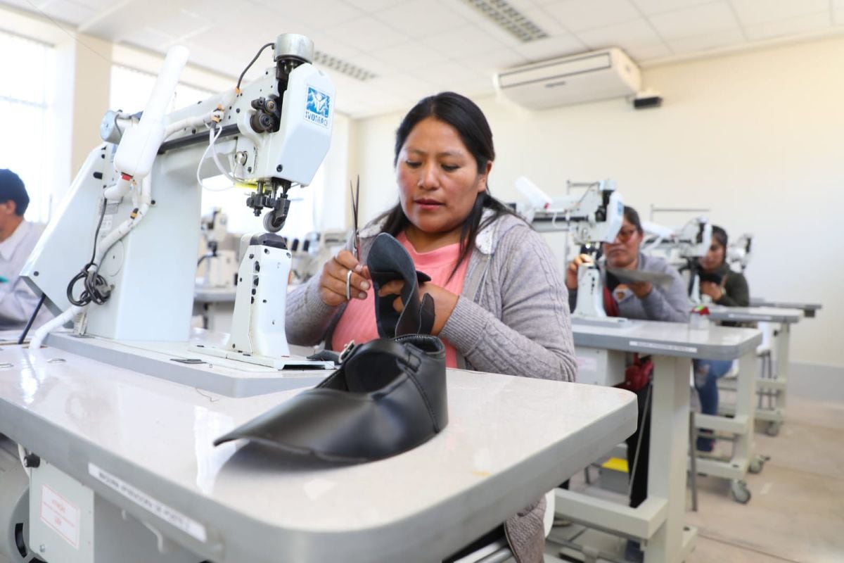 Perú suma empresas, pero “enanismo” daña la recaudación: RUS se dispara